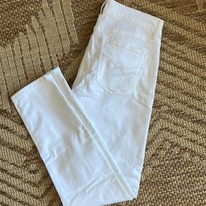 White gap legging Jeans. Size 25